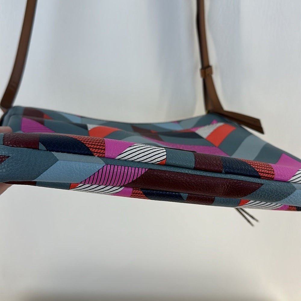 Fossil Colorful Chevron Pattern Crossbody Bag - image 8